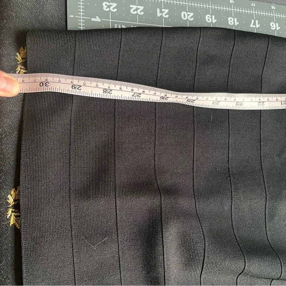 Lot of 3 bodycon color block black dresses Guess Marciano H&M - Picture 12 of 12